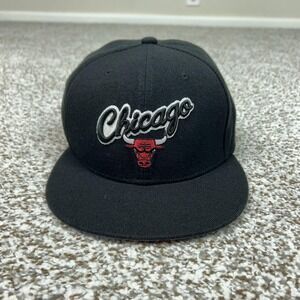 Chicago Bulls Hat Cap Snap Back Mens One Size Black NBA Basketball Logo Sports